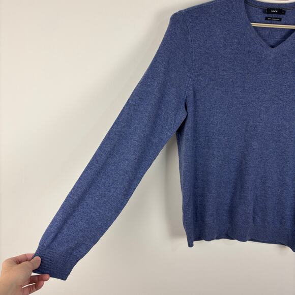 Vince Blue V-Neck 100% Cashmere Sweater Large minimalist quiet luxury - Picture 3 of 9